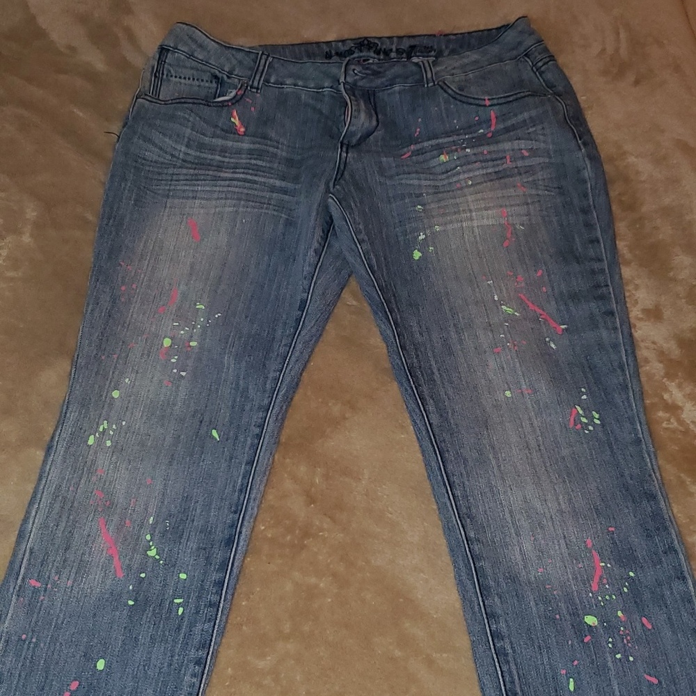 Ladies allover paint splatter Design jeans